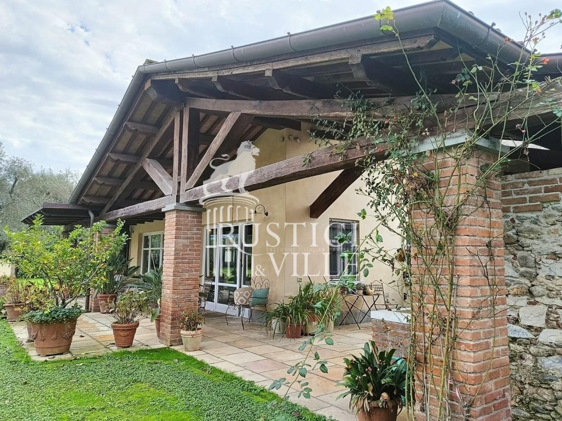 Villa a Pietrasanta, Toscana, Italia 3 - 15211870