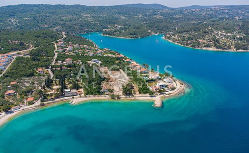 Land in Necujam, Split-Dalmatia County, Croatia 1