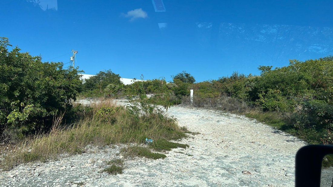 Land in Cooper Jack Bay Settlement, Caicos Islands, Turks and Caicos Islands 4 - 15211679