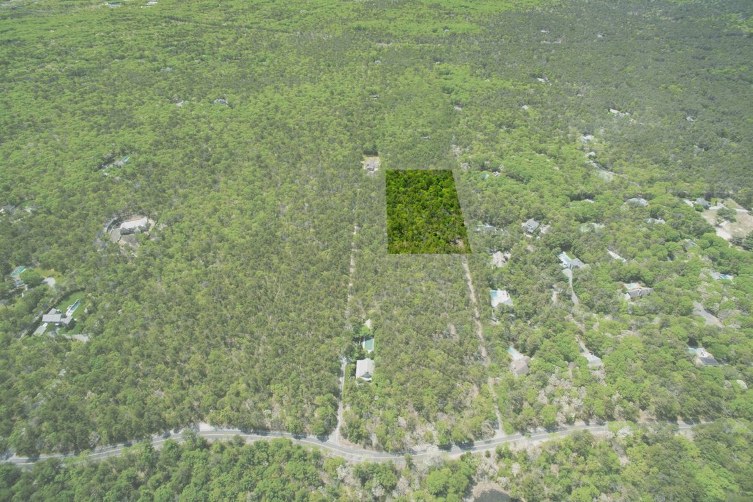 Land in East Hampton, New York, United States 2 - 10233536