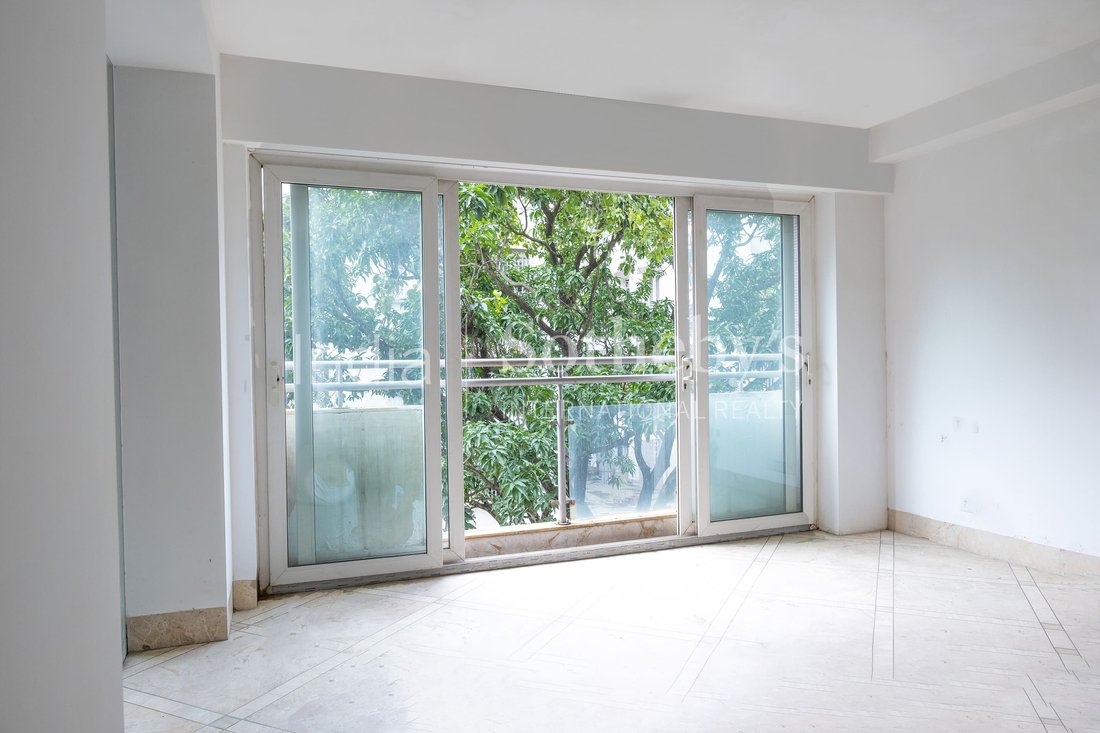 Apartment in Uttarpara, West Bengal, India 2 - 13396465