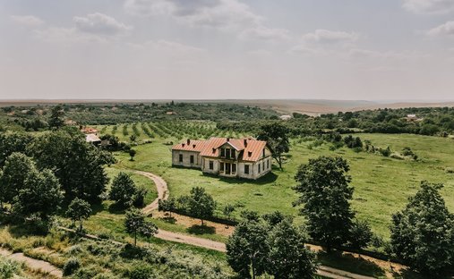 Dobra, Mehedinți County, Romania 1