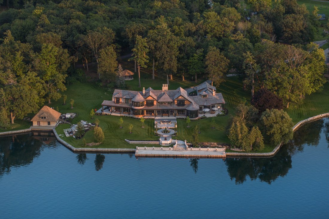 House in Gananoque, Ontario, Canada 4 - 13217273