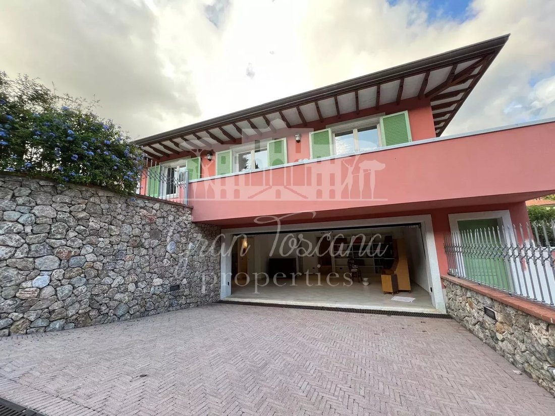 Villa in Strettoia-Capezzano-Valdicastello, Pietrasanta, Tuscany 4 - 13509692