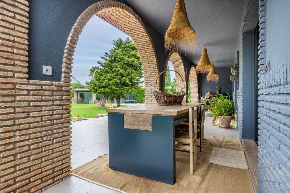 House in Casco Antiguo, Seville, Spain 4 - 15213679