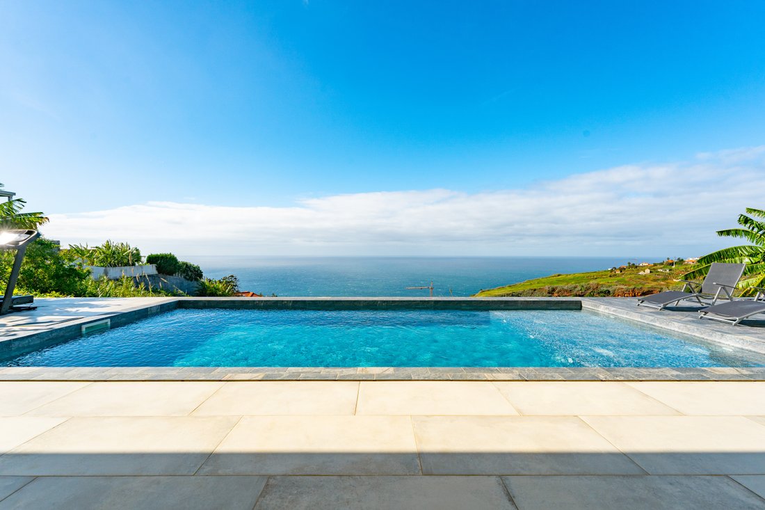 Villa in Calheta, Madeira, Portugal 1 - 15213729