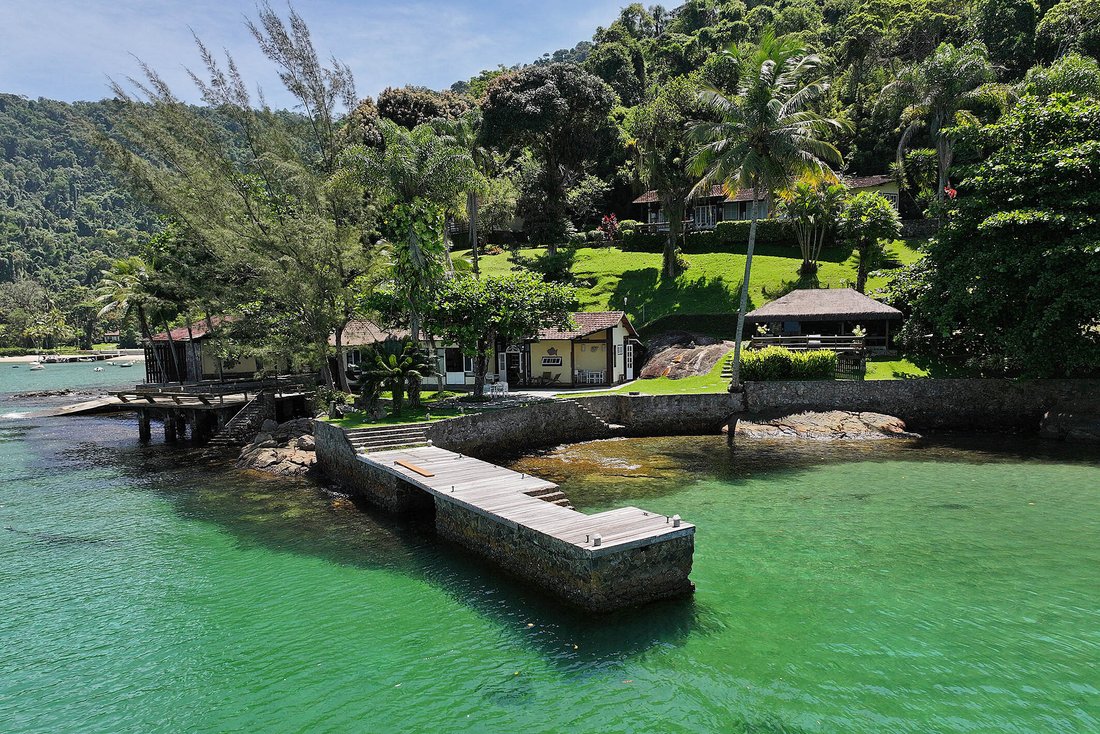 House in Ilha da Gipóia, State of Rio de Janeiro, Brazil 1 - 15213843