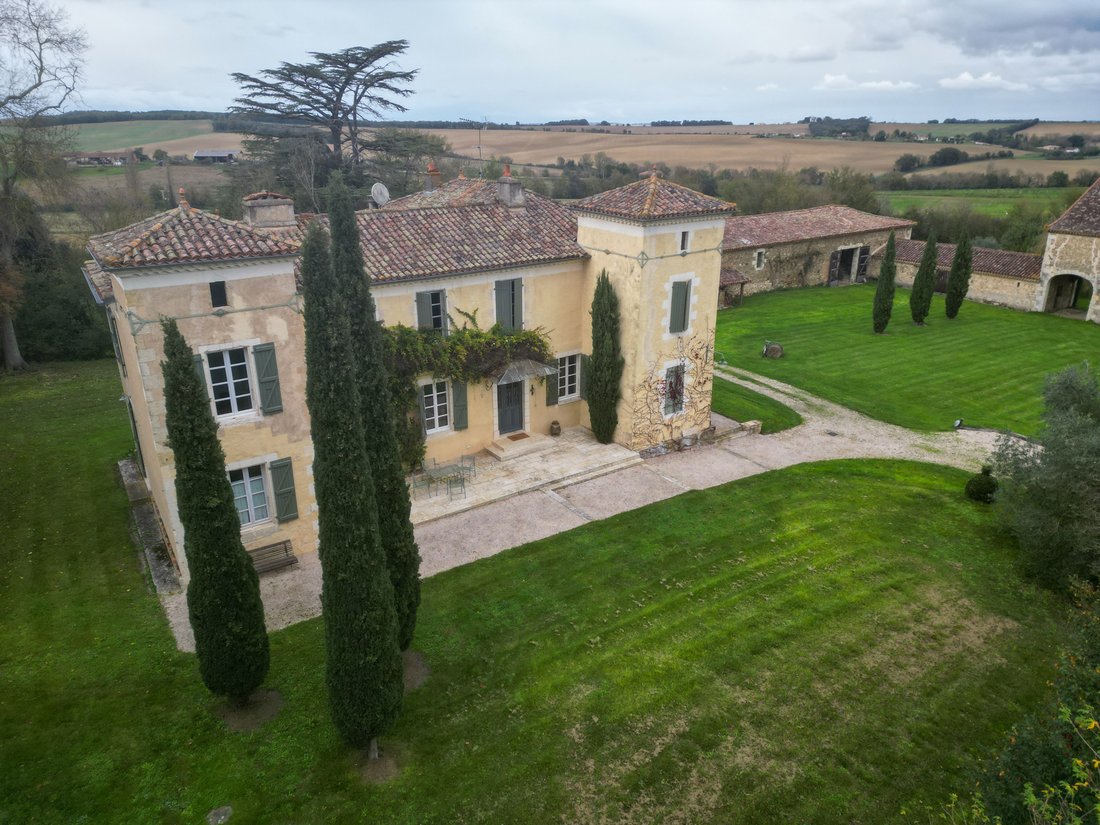 Estate in Gimont, Occitania, France 2 - 15213892
