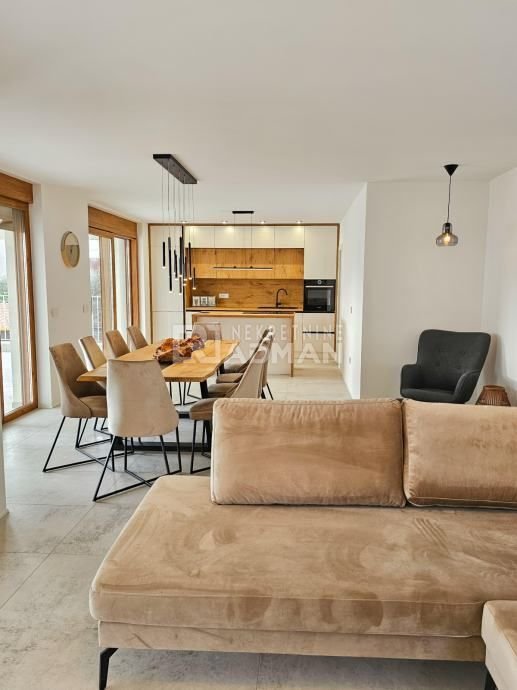 House in Kastel Novi, Split-Dalmatia County, Croatia 2 - 15207356