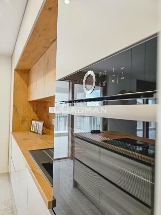 House in Kastel Novi, Split-Dalmatia County, Croatia 1 - 15207356