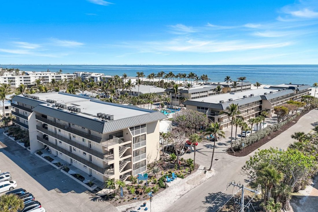 Condo in Sanibel, Florida, United States 3 - 15215576