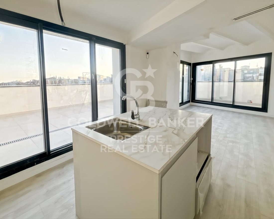 Exclusive Penthouse In Barcelona With Terraces In Barcelona, Catalonia ... - Modern Penthouse Apartment In Barcelona With Private Rooftop Garden And Views