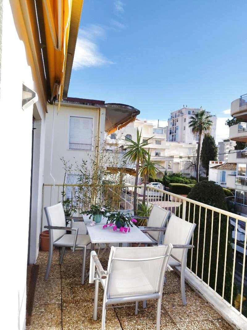 Apartment in La Source, Cannes, France 2 - 15214515