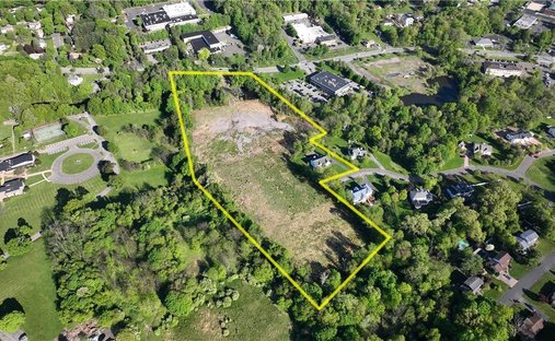 Land in Spring Valley, New York, United States 1