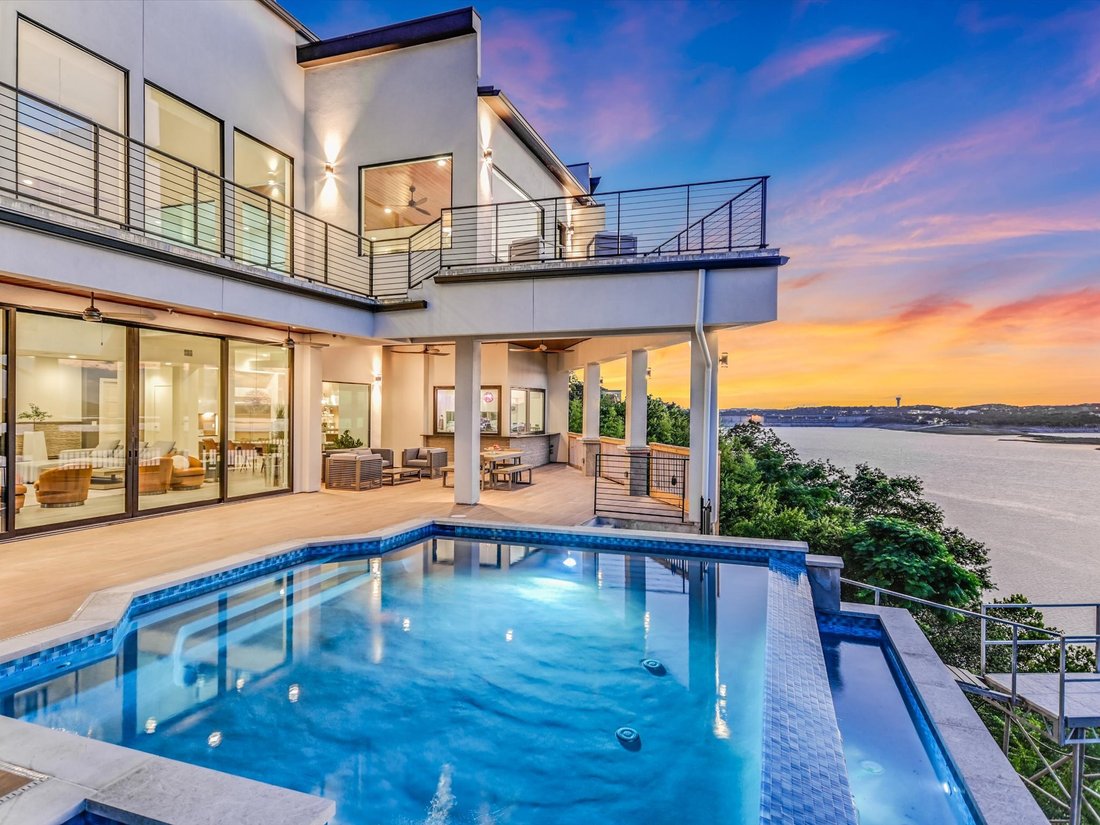 House in Austin, Texas, United States 1 - 15214053