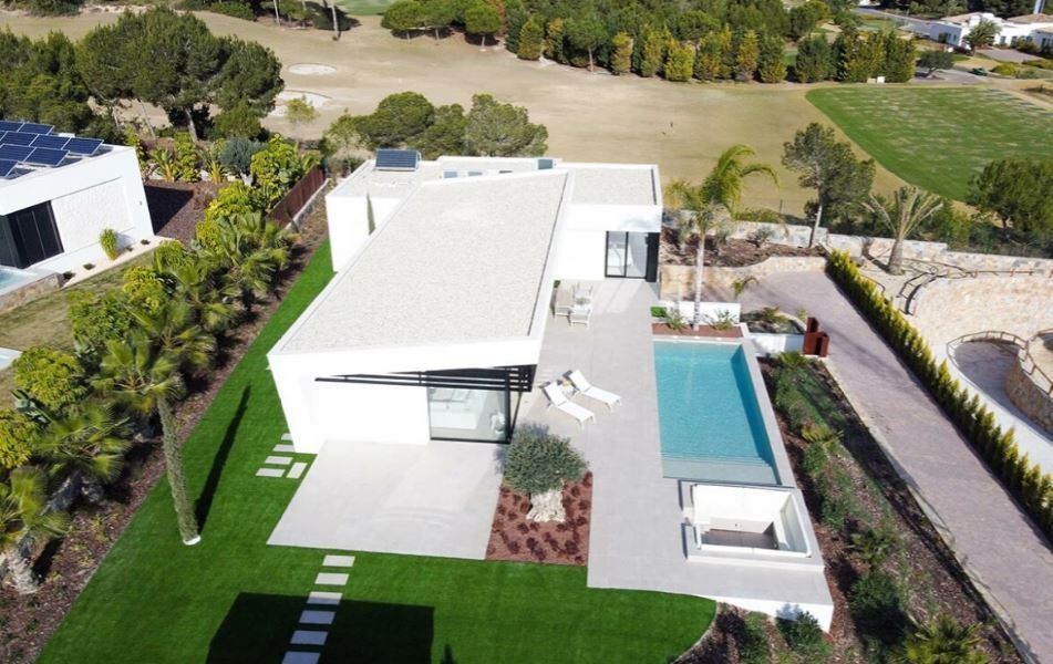 Villa in Orihuela, Valencian Community, Spain 3 - 12474856