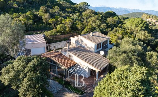 Estate in Porto-Vecchio, Corsica, France 1