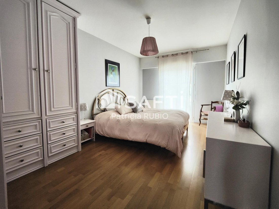 Apartment in Rueil-Malmaison, Île-de-France, France 3 - 15217438