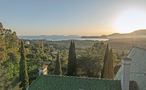 Casa en La Croix-Valmer, Provenza-Alpes-Costa Azul, Francia 1