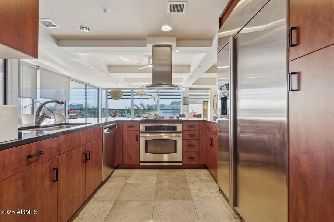 House in Scottsdale, Arizona, United States 5 - 15215889