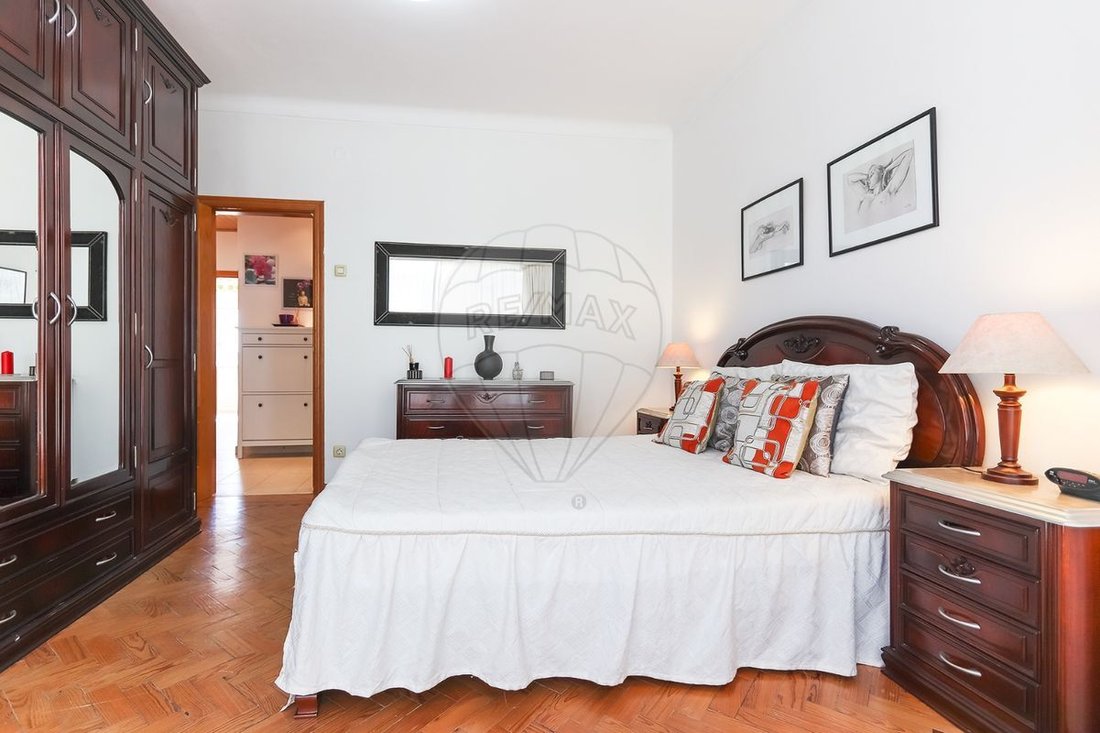 Apartment in Alges, Linda-a-Velha e Cruz Quebrada-Dafundo, Lisbon, Portugal 3 - 15214829