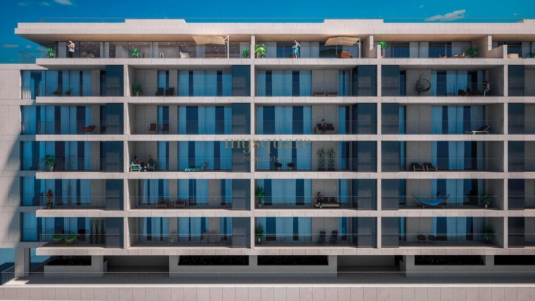 Apartment in Gloria e Vera Cruz, Aveiro District, Portugal 1 - 15214543