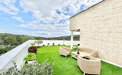 Apartment in La Alcaidesa, San Roque, Andalusia 1