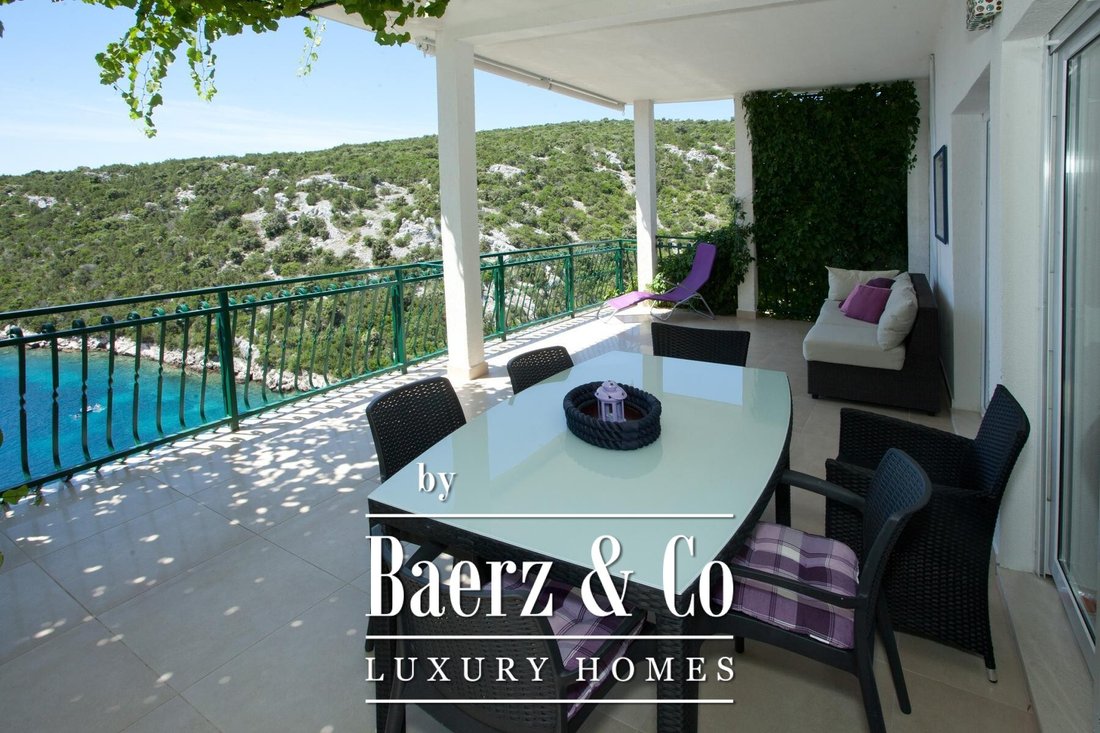 Townhouse in Marina, Split-Dalmatia County, Croatia 4 - 15215666