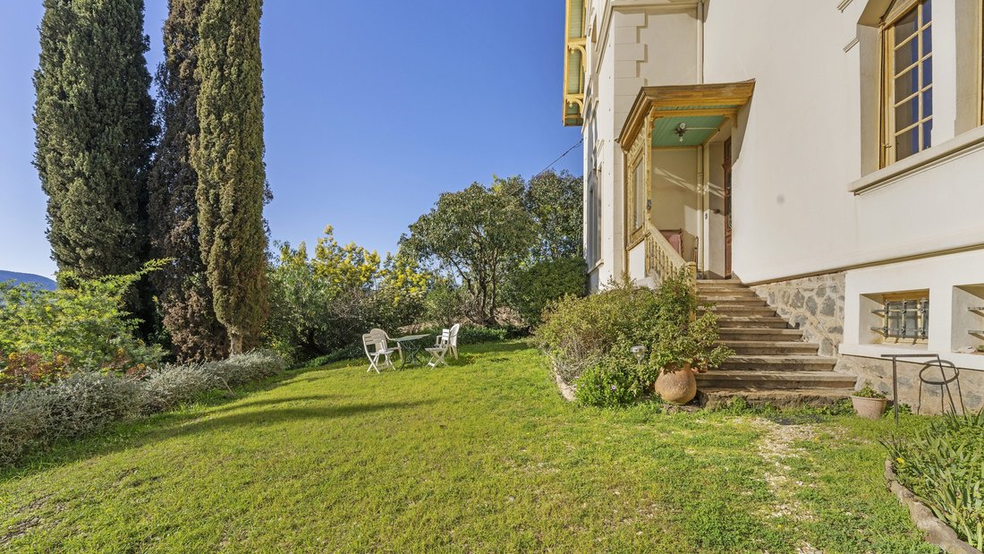 House in La Croix-Valmer, Provence-Alpes-Côte d'Azur, France 3 - 15214560