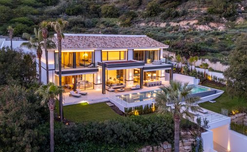 Villa in Marbella, Andalusia, Spain 1
