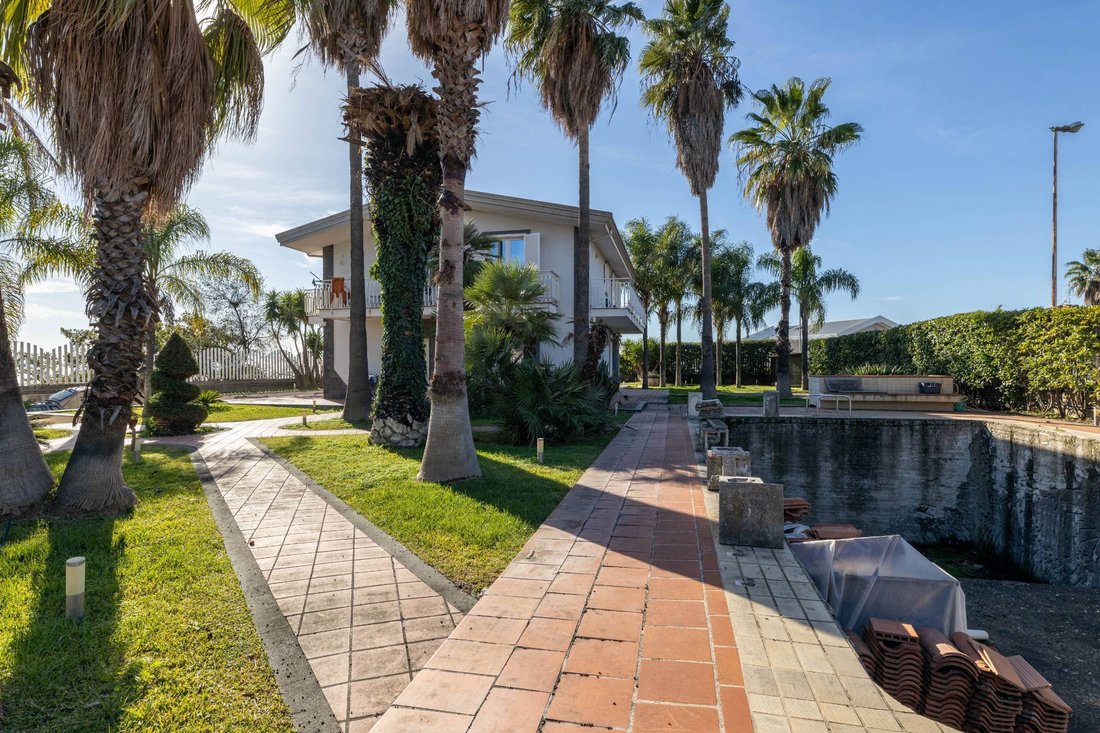 Villa in Mascalucia, Sicily, Italy 3 - 15216637
