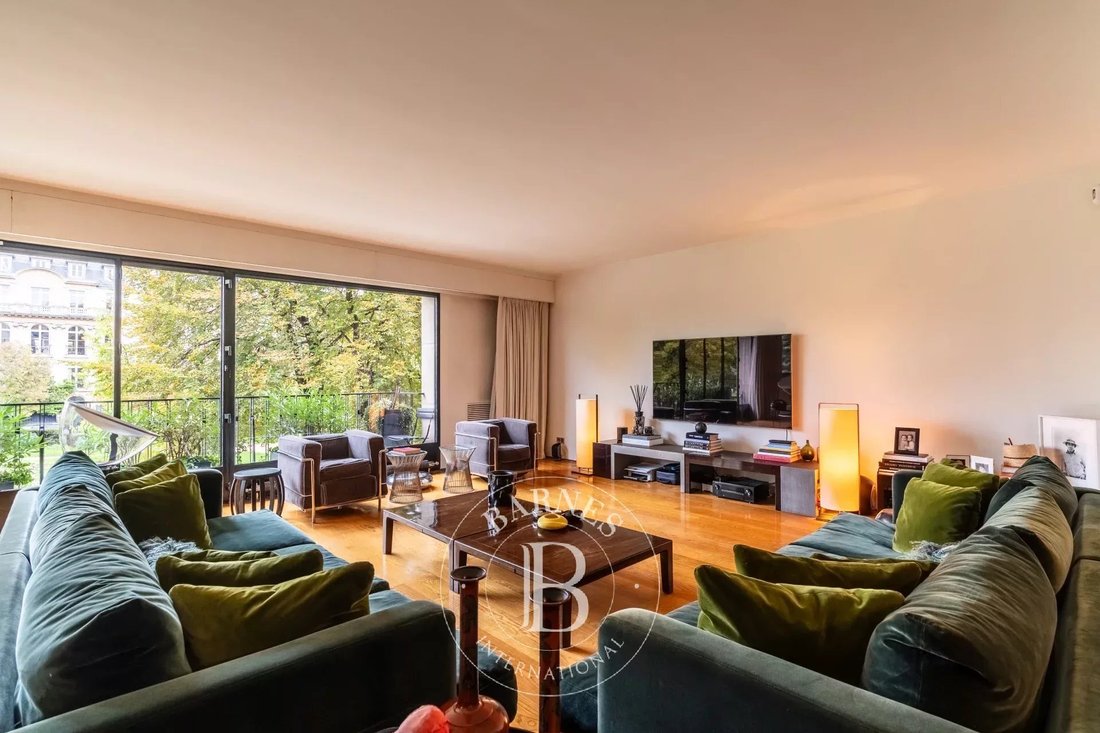 Apartment in Muette Sud, Paris 16e Arrondissement, Paris 3 - 15217124
