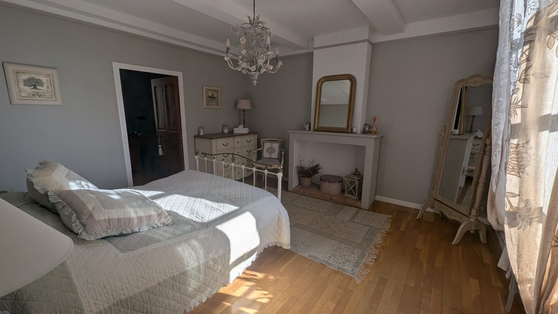 Country House in Le Cannet-des-Maures, Provence-Alpes-Côte d'Azur, France 5 - 15217927