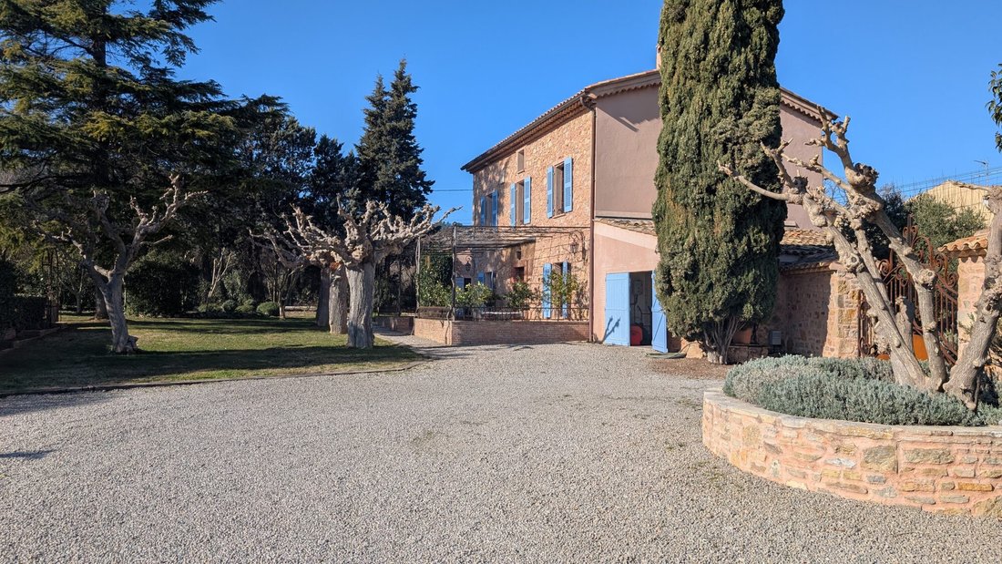 Country House in Le Cannet-des-Maures, Provence-Alpes-Côte d'Azur, France 1 - 15217927