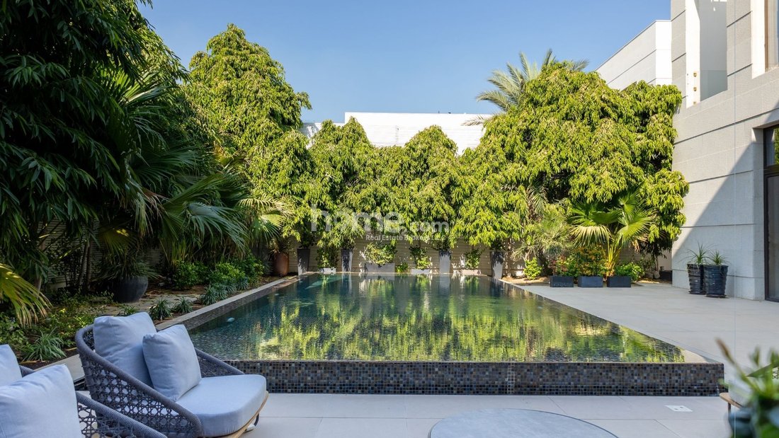 Villa in Al Barsha 3, Al Barsha, Dubai 2 - 15218230