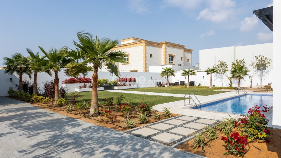 Villa in Al Barsha 1, Al Barsha, Dubai 2 - 15218235