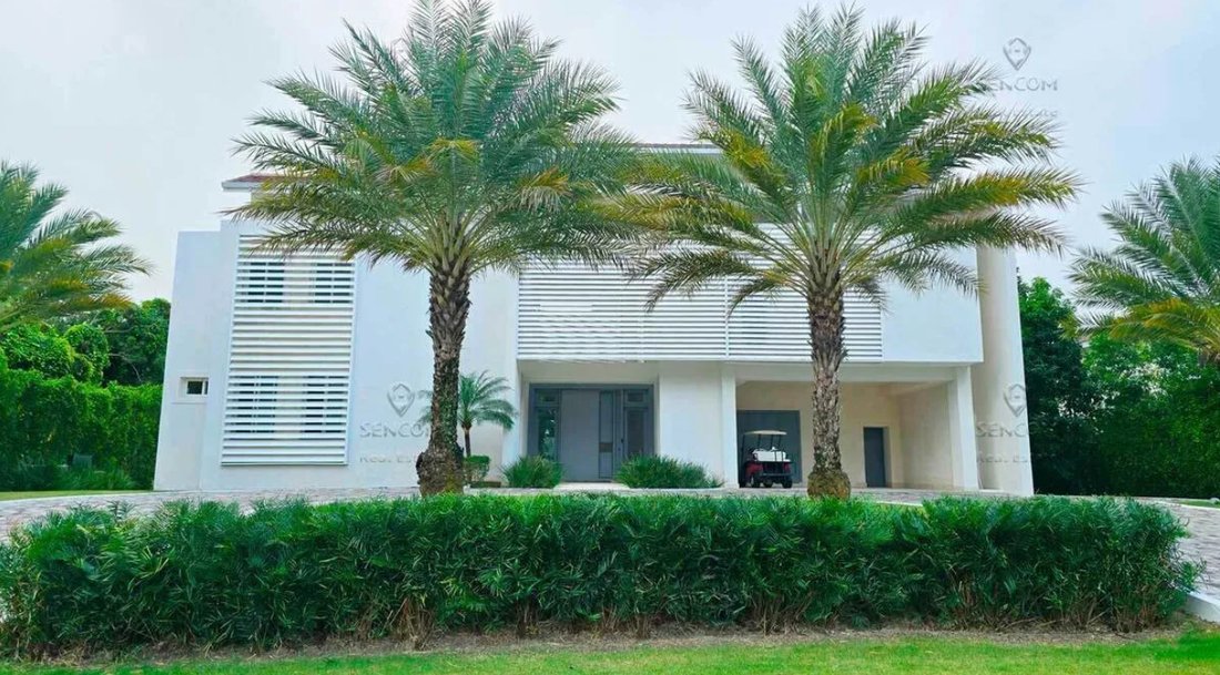 Villa in Punta Cana, La Altagracia Province, Dominican Republic 1 - 15218568