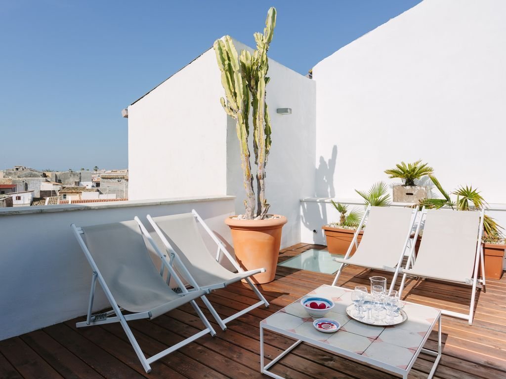 Apartment in Ortigia, Sicily, Italy 2 - 15218229