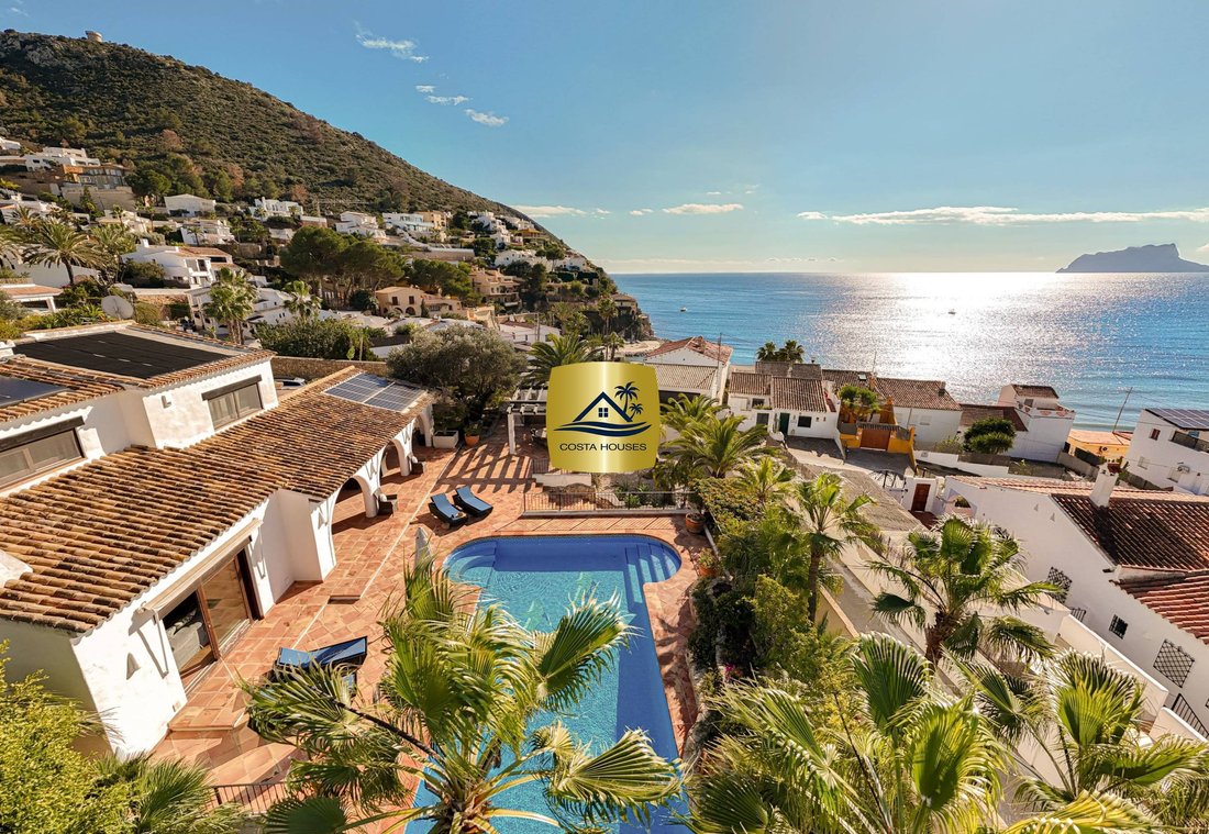 Villa in Moraira, Teulada, Valencian Community 1 - 15219929