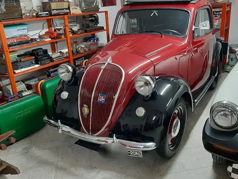 Cabriolet in Glendale, United States 1 - 15226422