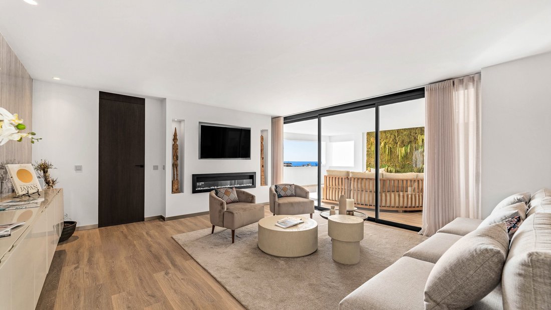 Apartment in Puerto Banus, Marbella, Spain 1 - 15223232