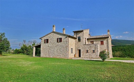 Torri, Umbria, Italia 1