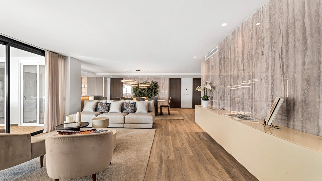 Apartment in Puerto Banus, Marbella, Spain 5 - 15223232