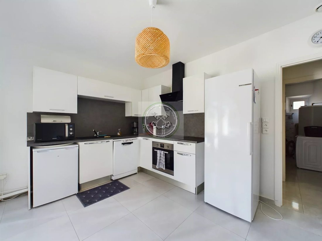 Villa in Frejus, Provence-Alpes-Côte d'Azur, France 4 - 15219083