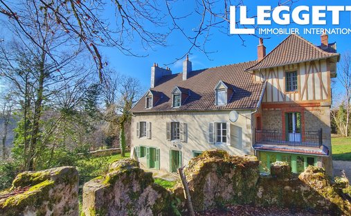 A 19th Century Manor House And Outbuildings, In Almost 3 Hectares Of Grounds, On The Edge Of