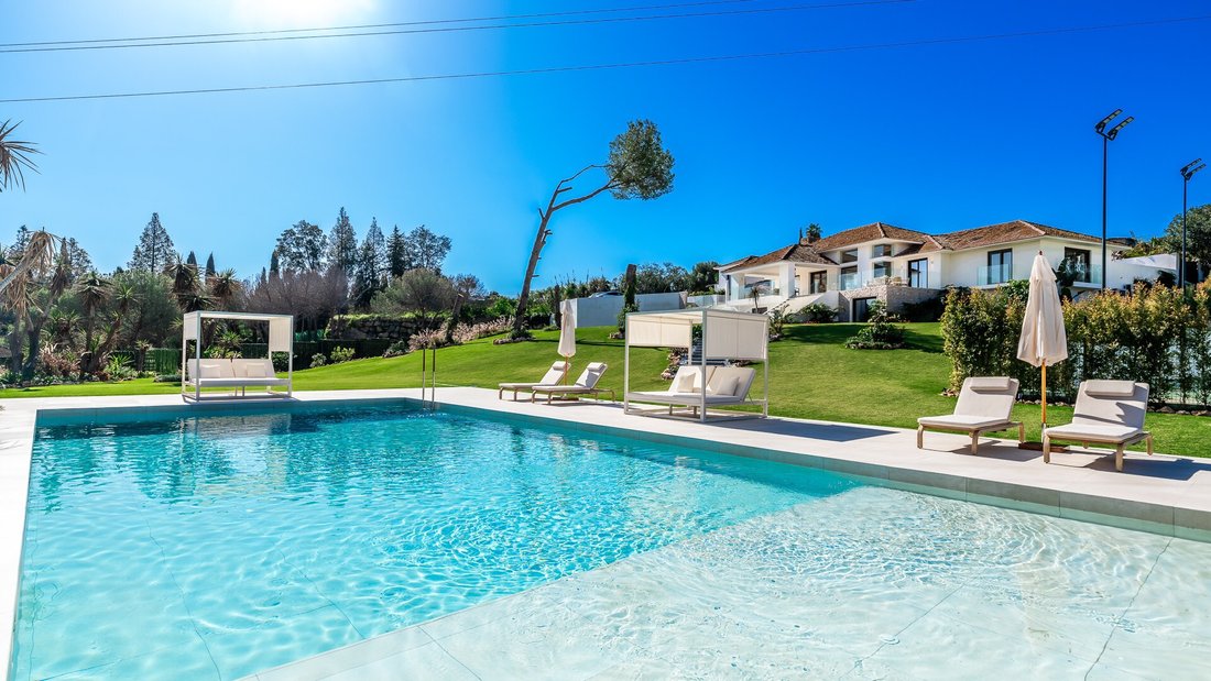 Villa in Marbella, Andalusia, Spain 2 - 15223234