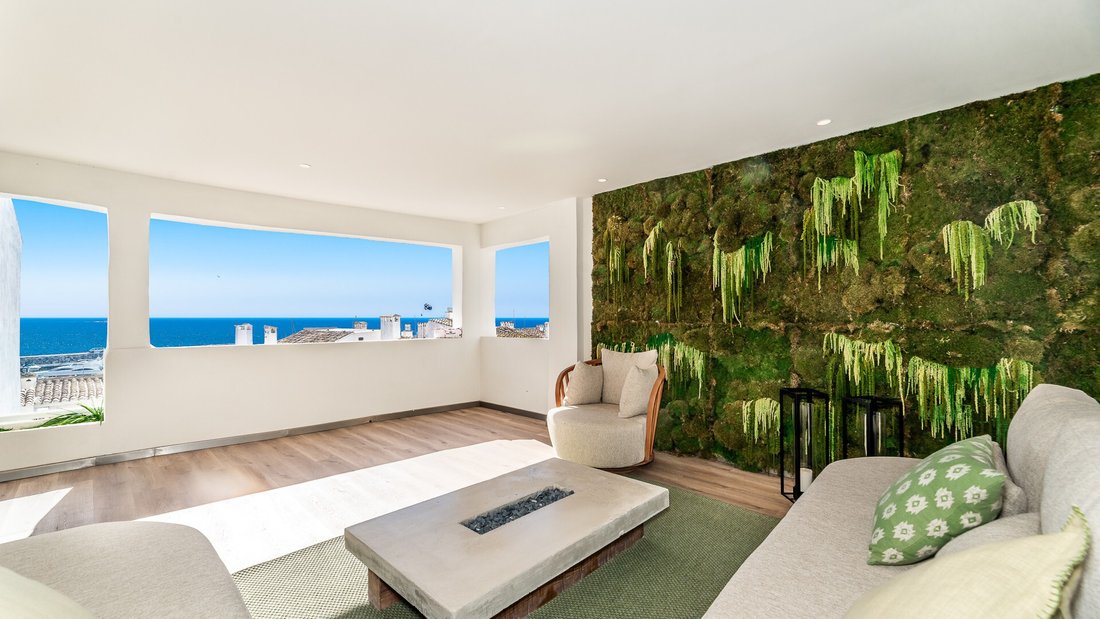 Apartment in Puerto Banus, Marbella, Spain 4 - 15223232