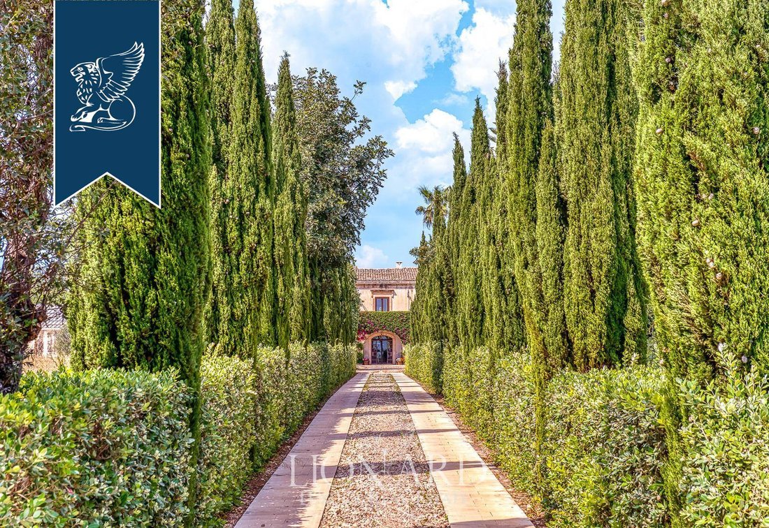 Villa in Modica, Sicily, Italy 5 - 13250683