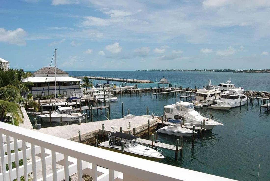 Condo in Nassau, New Providence, The Bahamas 2 - 15221381