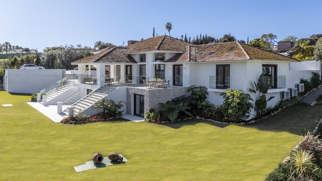 Villa in Marbella, Andalusia, Spain 3 - 15223234